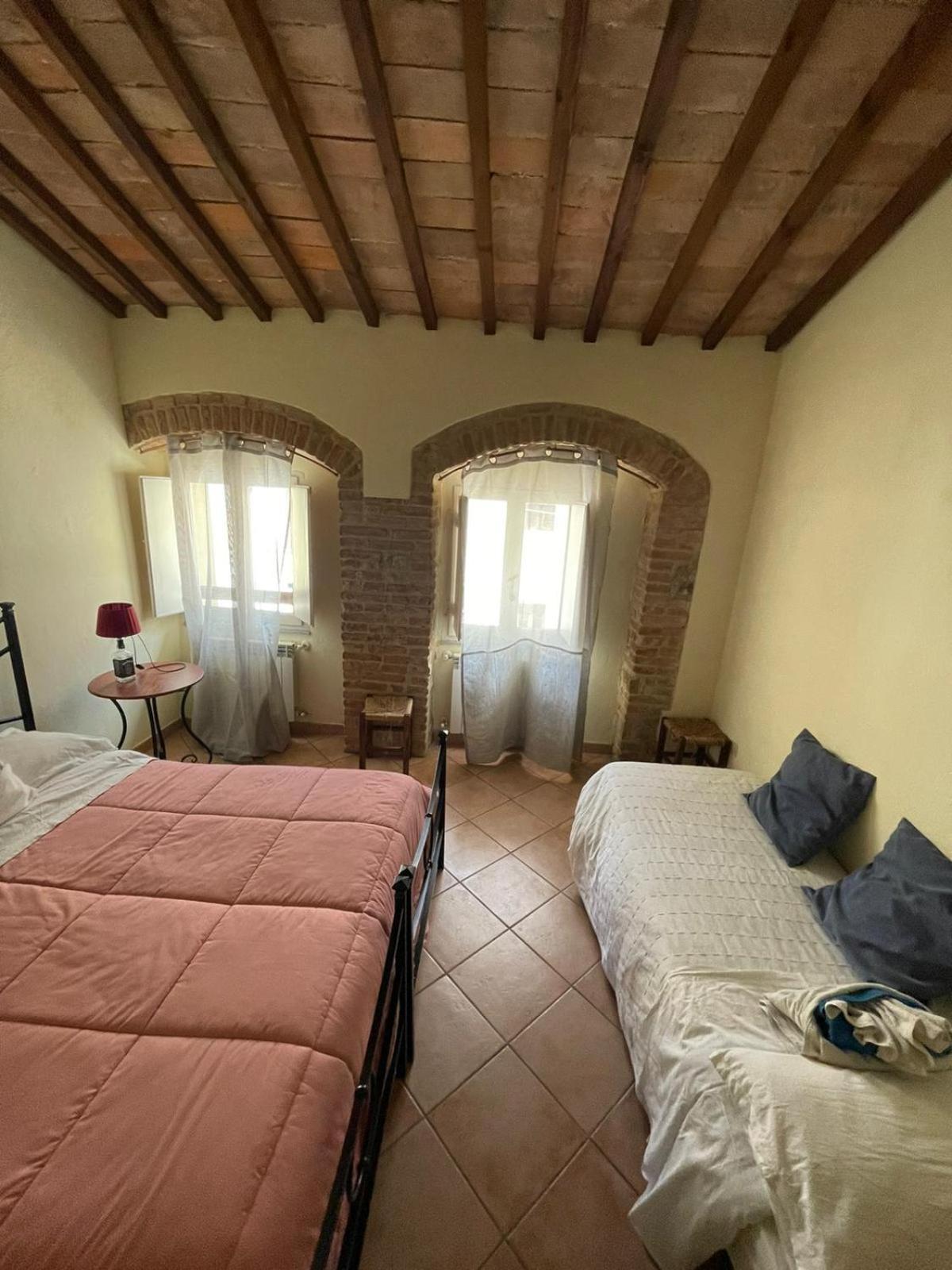 La Strega Ubriaca Panzió Colle Val D'Elsa Kültér fotó