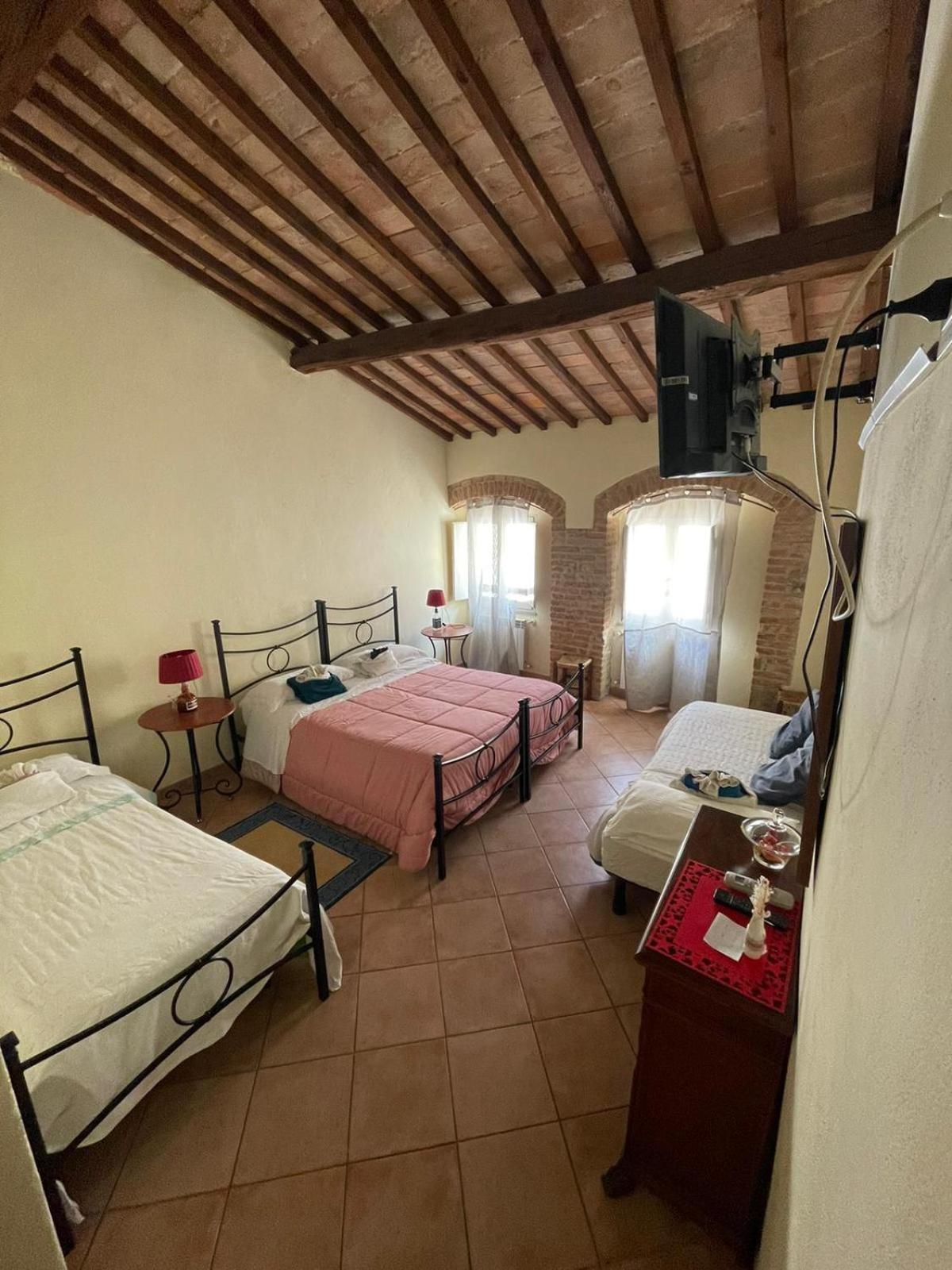 La Strega Ubriaca Panzió Colle Val D'Elsa Kültér fotó